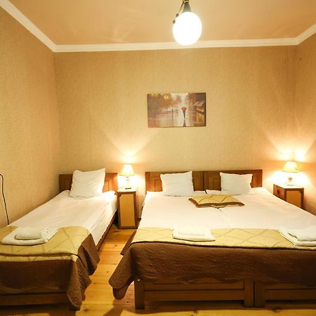 Отель Sighnaghi Garden House Экстерьер фото